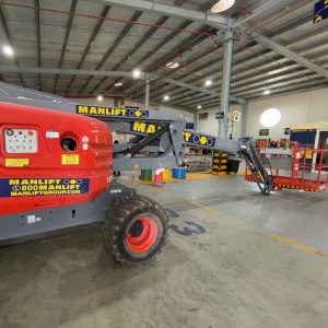 MEWP Harness Safety Tips boom lift.