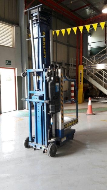 Upright UL40AC - Vertical lift