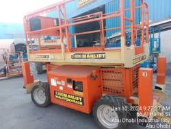 JLG 260MRT B Scissor lift Diesel 9,92m